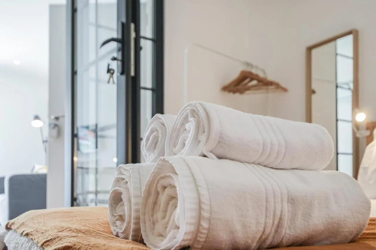 Hygge Chiado Apartment Lisbon 0*,